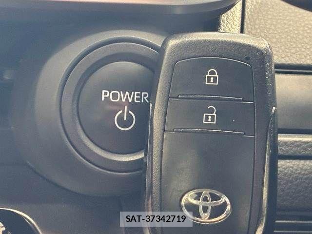 Toyota PRIUS 2023-03 8485934-9