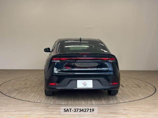 Toyota PRIUS 2023-03 8485934-15