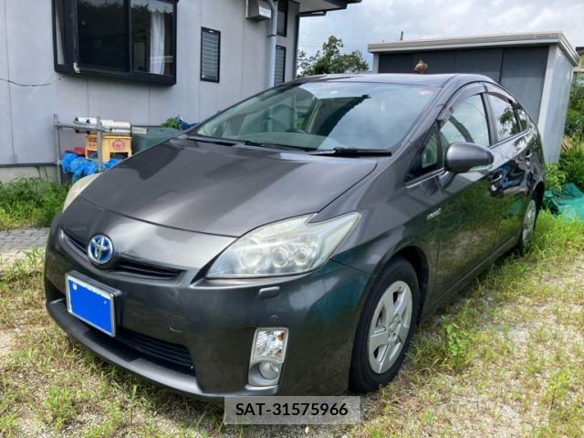 Toyota PRIUS 2010-11 8485958-1