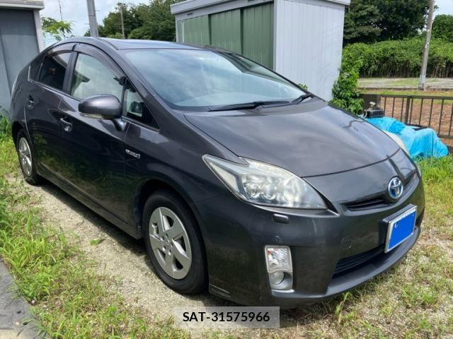 Toyota PRIUS 2010-11 8485958-2