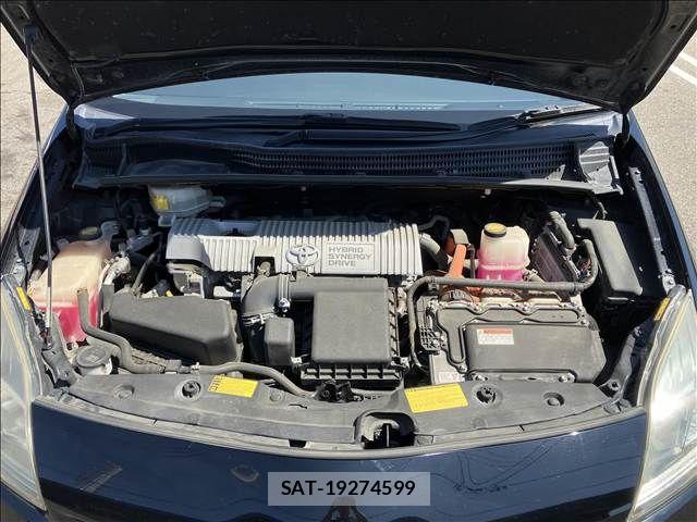 Toyota PRIUS 2014-01 8485945-13