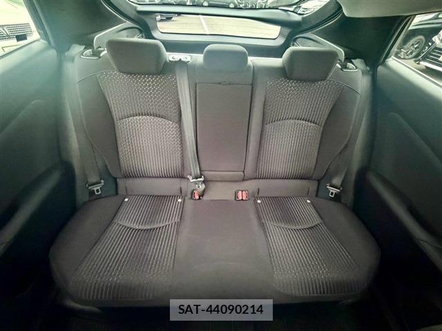 Toyota PRIUS 2017-01 8485942-28