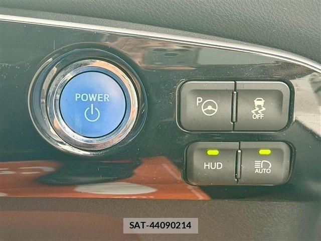 Toyota PRIUS 2017-01 8485942-7