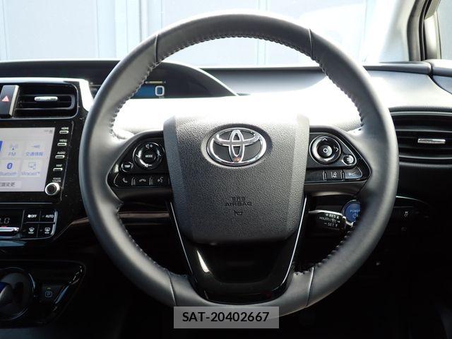 Toyota PRIUS 2023-05 8485939-12