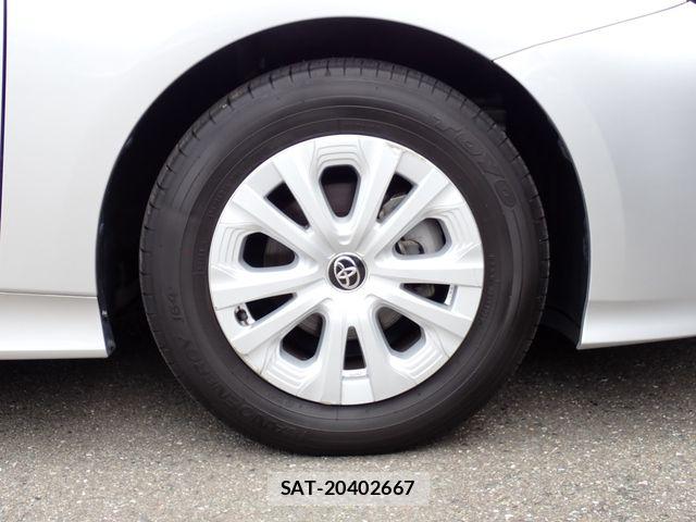 Toyota PRIUS 2023-05 8485939-26