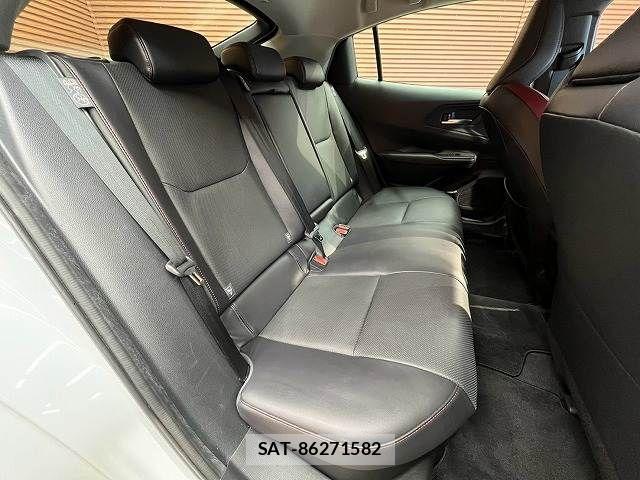 Toyota PRIUS 2023-09 8485932-11