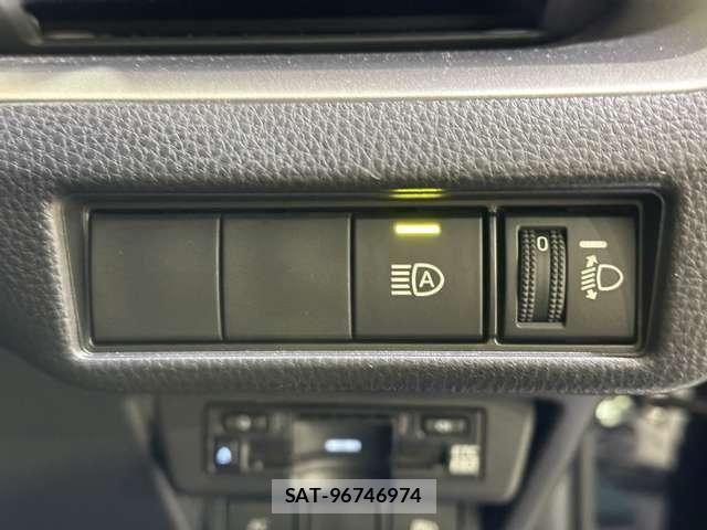 Toyota PRIUS 2023-06 8485933-13