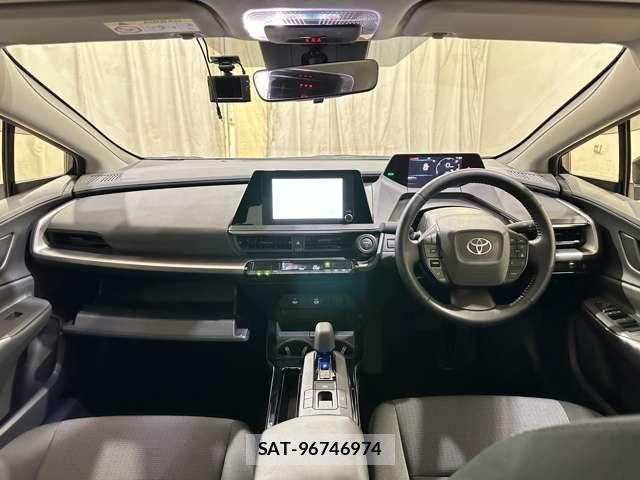 Toyota PRIUS 2023-06 8485933-18