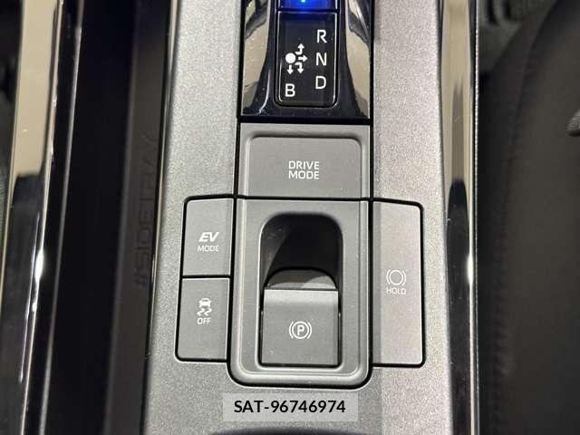 Toyota PRIUS 2023-06 8485933-23