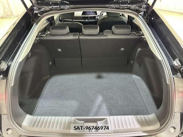 Toyota PRIUS 2023-06 8485933-27