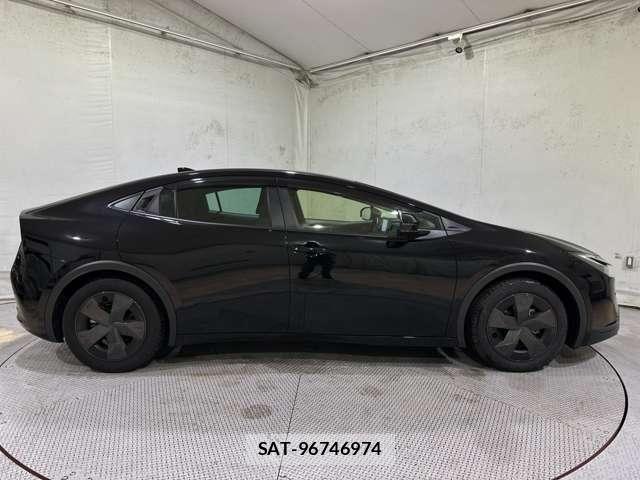 Toyota PRIUS 2023-06 8485933-3