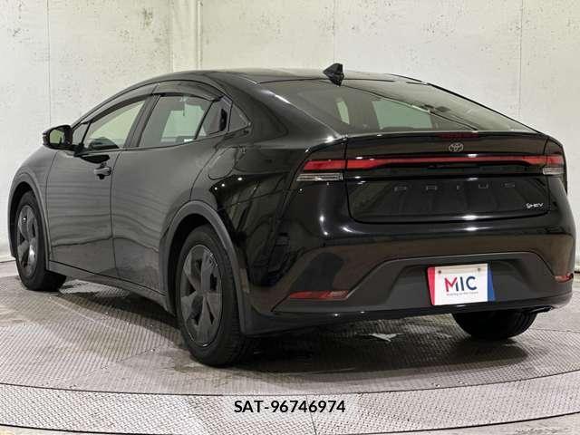 Toyota PRIUS 2023-06 8485933-6