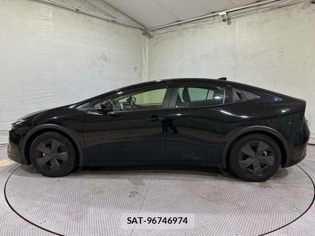 Toyota PRIUS 2023-06 8485933-7