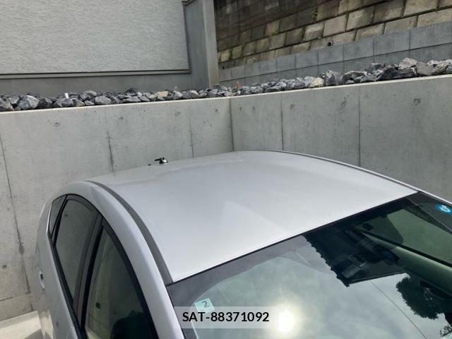 Toyota PRIUS 2013-02 8485951-2