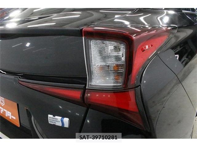 Toyota PRIUS 2019-03 8485940-18