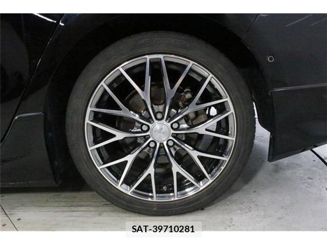 Toyota PRIUS 2019-03 8485940-24
