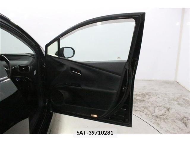 Toyota PRIUS 2019-03 8485940-29