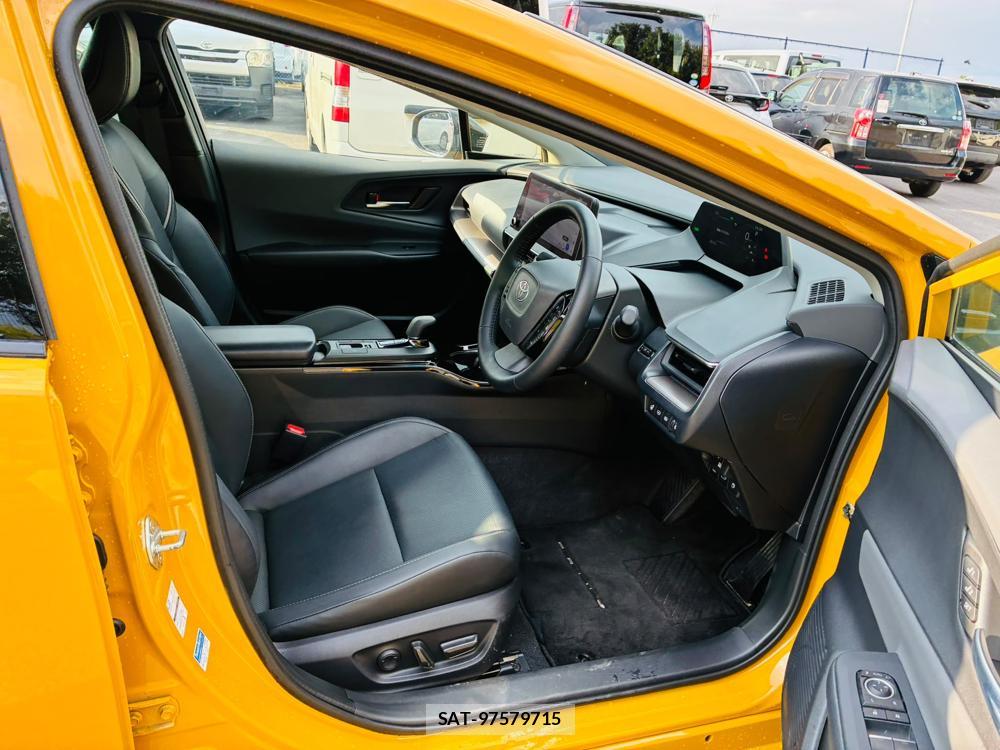 Toyota PRIUS 2025-03 8272588-11