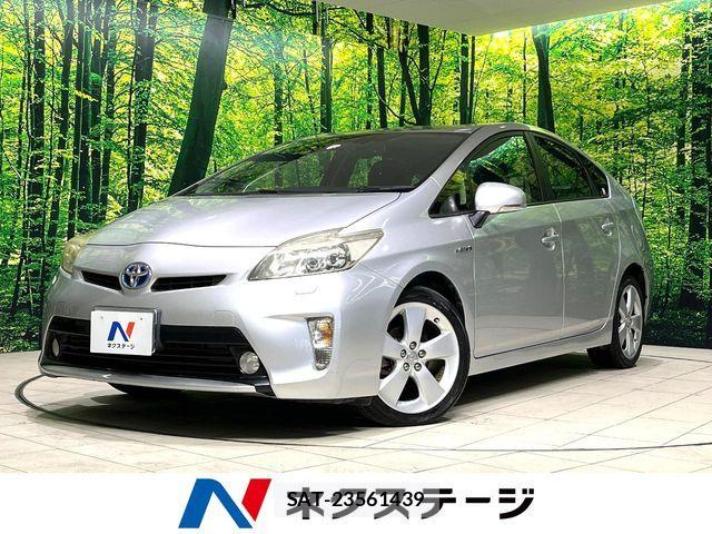 Toyota PRIUS 2014-02 8526665-0