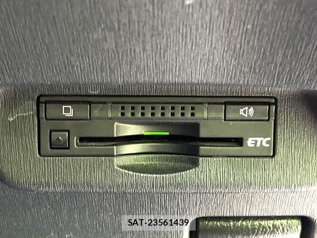 Toyota PRIUS 2014-02 8526665-5