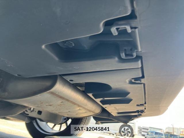 Toyota PRIUS 2017-02 8526656-6