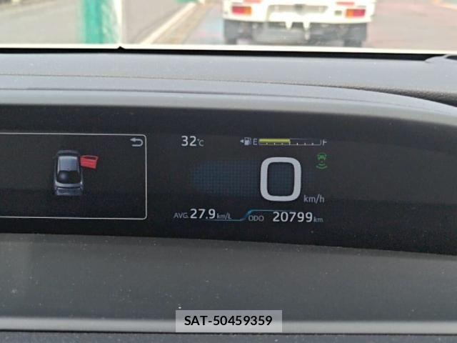 Toyota PRIUS 2017-09 8526631-28