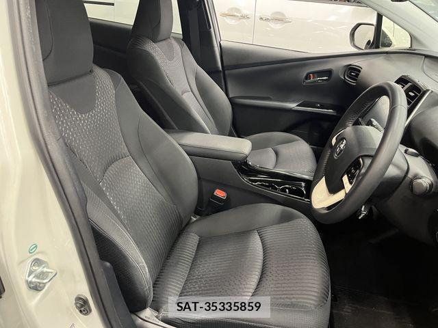 Toyota PRIUS 2018-01 8526648-3