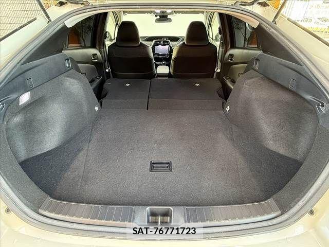 Toyota PRIUS 2016-06 8526655-22