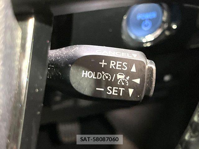 Toyota PRIUS 2019-11 8526619-5
