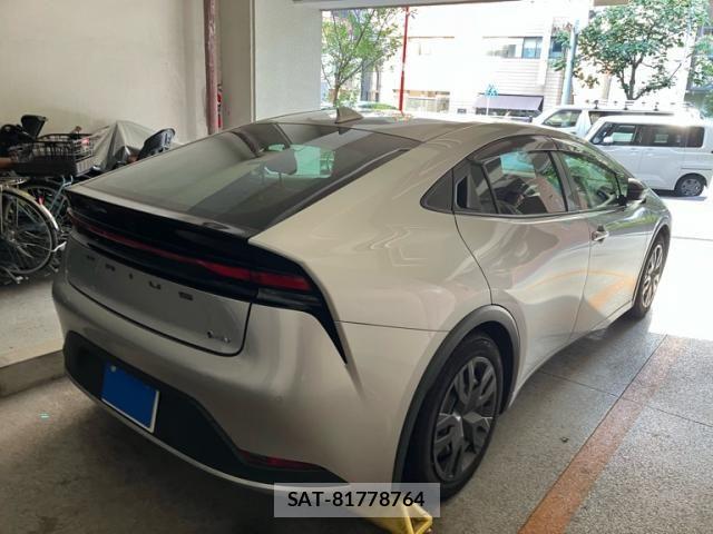 Toyota PRIUS 2023-03 8526621-3