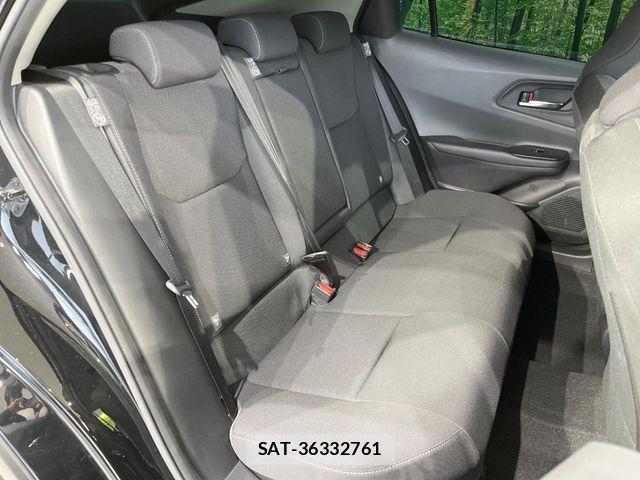 Toyota PRIUS 2023-03 8526607-11
