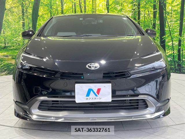Toyota PRIUS 2023-03 8526607-13