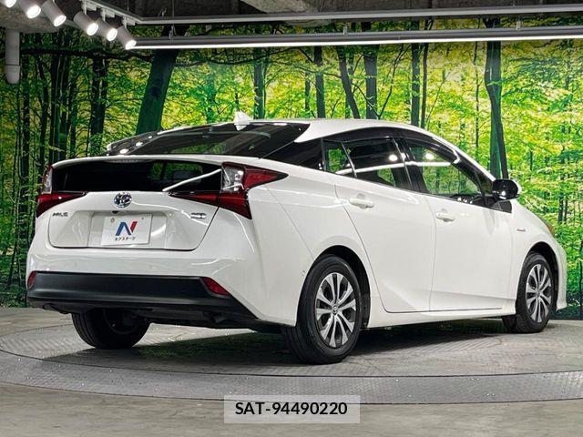 Toyota PRIUS 2019-09 8526623-16