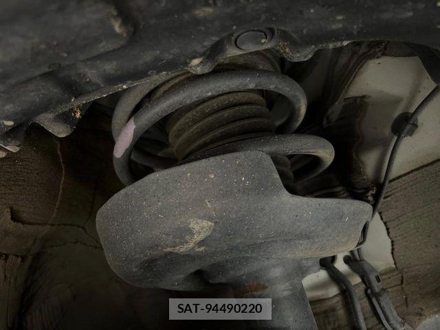 Toyota PRIUS 2019-09 8526623-19