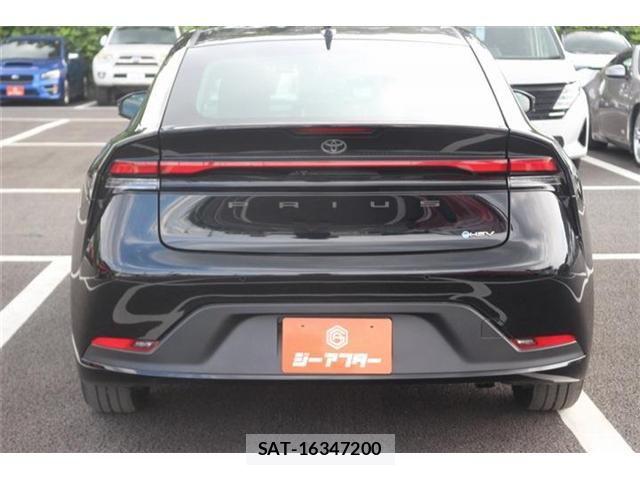 Toyota PRIUS 2023-06 8526613-14