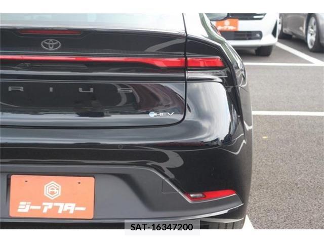 Toyota PRIUS 2023-06 8526613-15