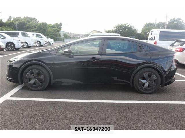 Toyota PRIUS 2023-06 8526613-18