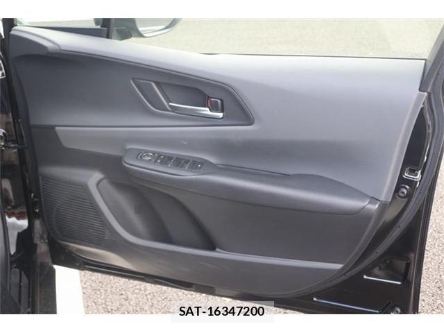 Toyota PRIUS 2023-06 8526613-28