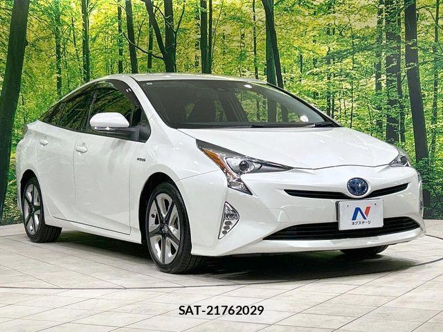 Toyota PRIUS 2016-04 8526632-15