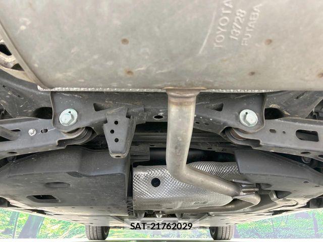 Toyota PRIUS 2016-04 8526632-18