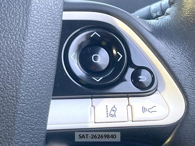 Toyota PRIUS 2017-03 8526633-4
