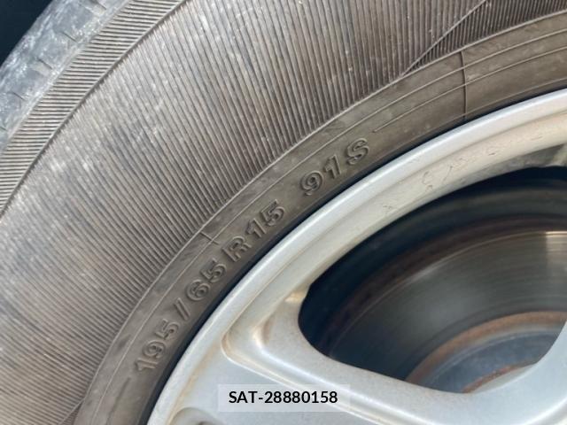 Toyota PRIUS 2012-03 8526686-4