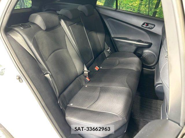 Toyota PRIUS 2016-02 8526649-8