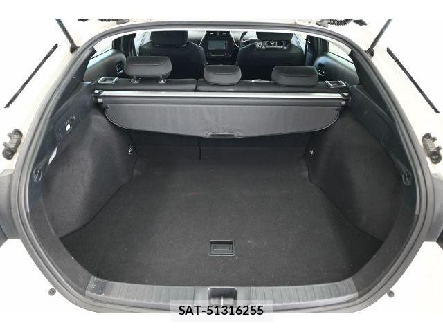Toyota PRIUS 2021-04 8526634-13