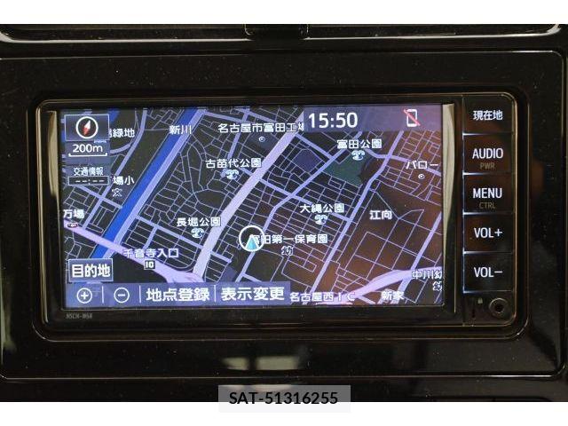 Toyota PRIUS 2021-04 8526634-21
