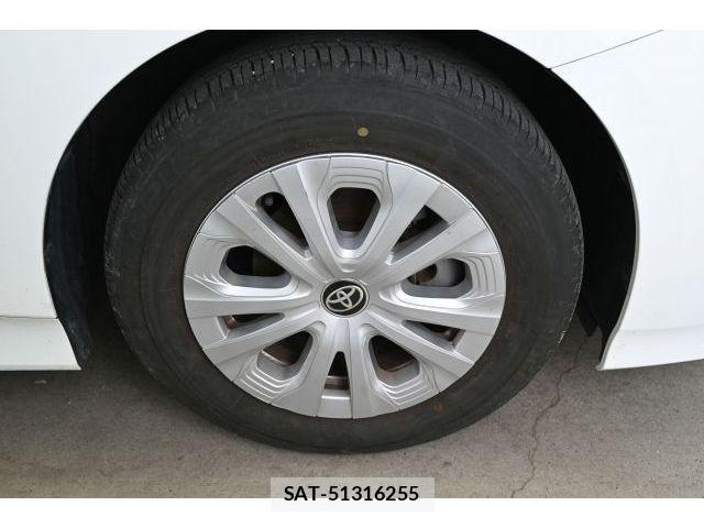 Toyota PRIUS 2021-04 8526634-7