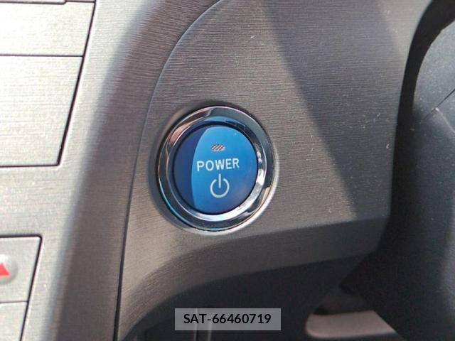 Toyota PRIUS 2012-03 8526654-12