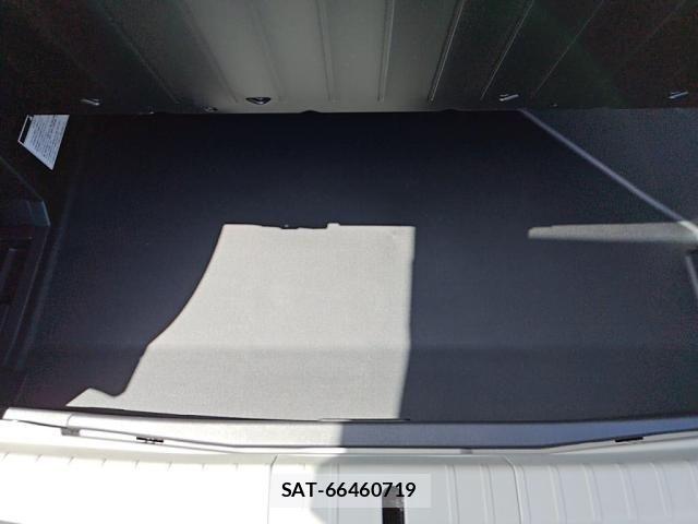 Toyota PRIUS 2012-03 8526654-27