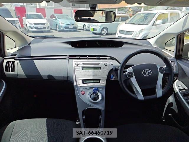 Toyota PRIUS 2012-03 8526654-2