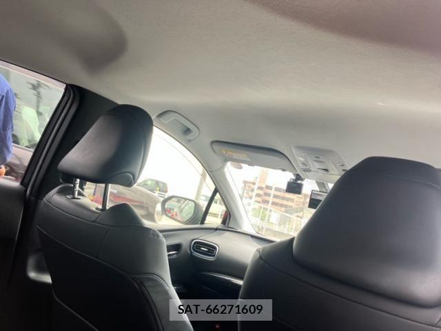 Toyota PRIUS 2016-06 8526664-14
